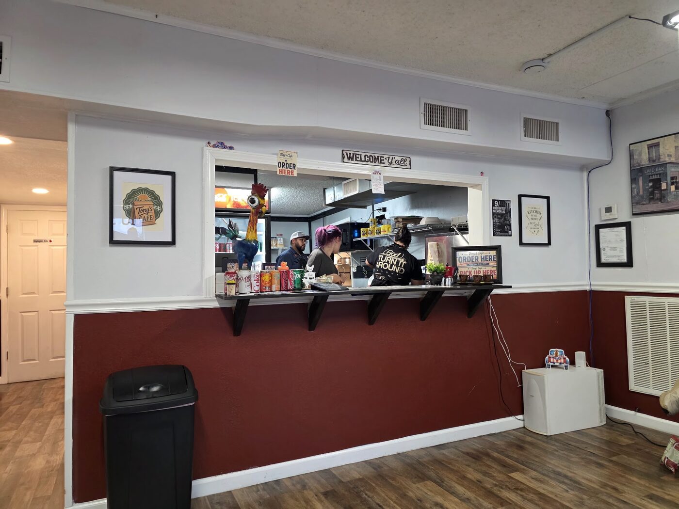 Inside Tony's Cafe in Savannah Tennessee